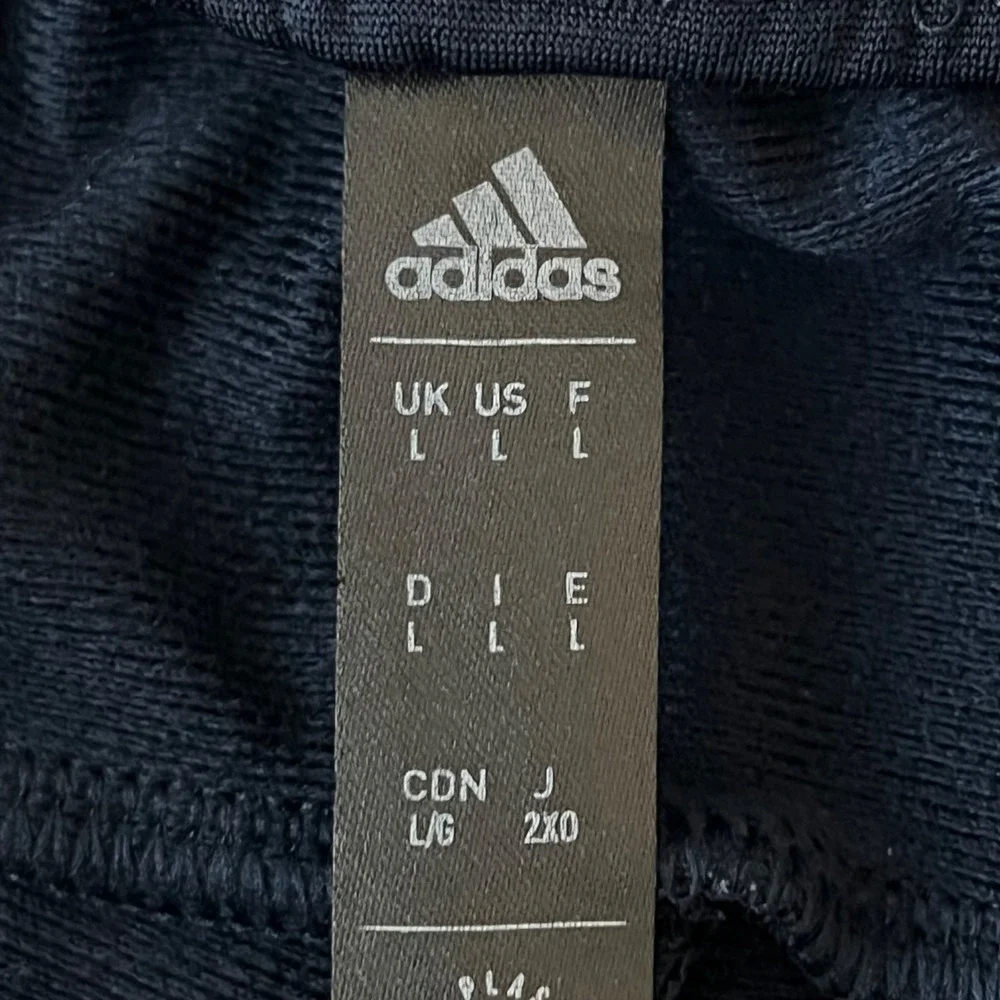 Adidas Youth Navy Blue Athletic Shorts Size‎ L Elastic Waist White Stripes Logo